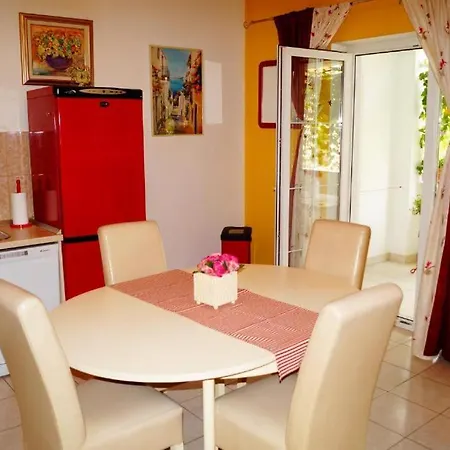 20 Meters From The Apartment *